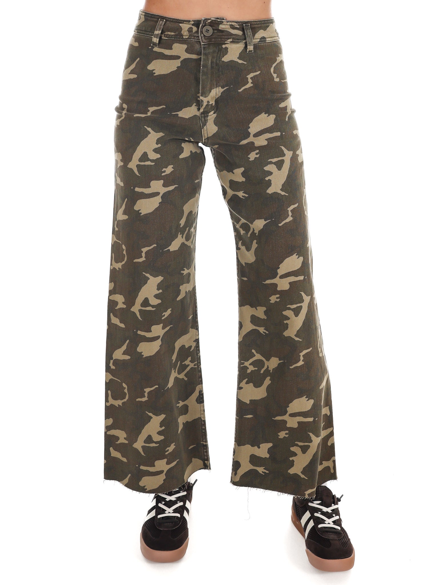 Backwoods Wide Leg Camo Pants
