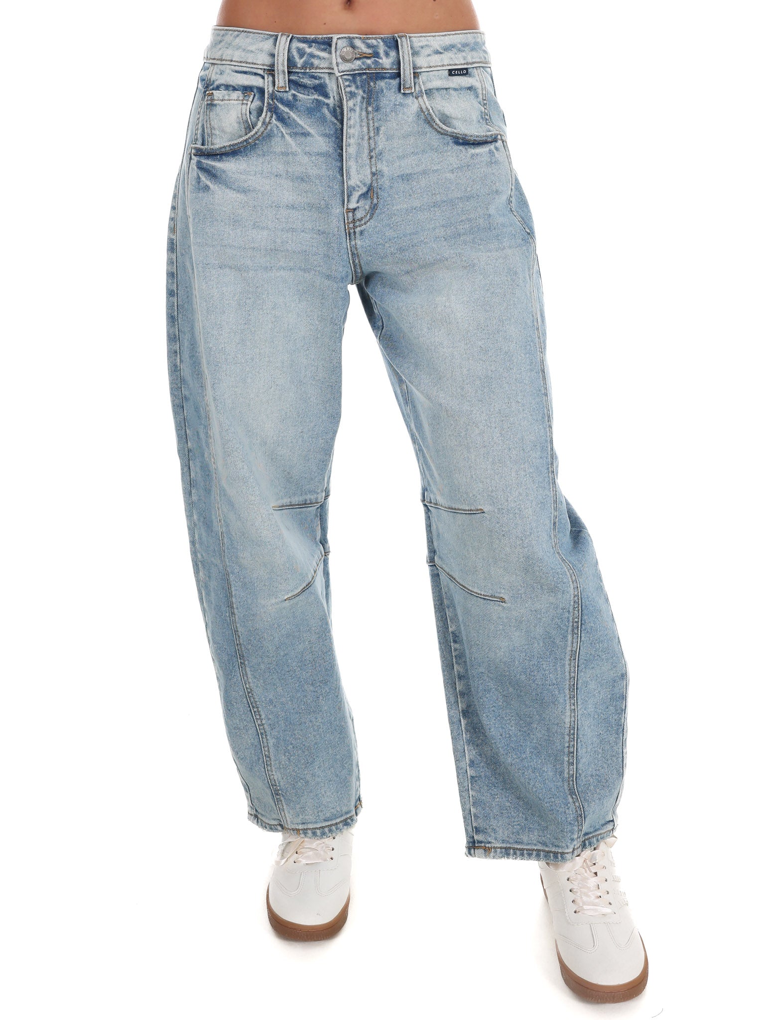 Mid Waisted Barrel Jeans